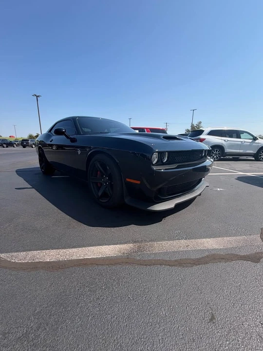 2019 Dodge Challenger SRT Hellcat 3rd Gen - Image 2 of 9