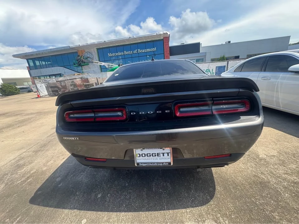 2019 Dodge Challenger SRT Hellcat 3rd Gen - Image 5 of 9