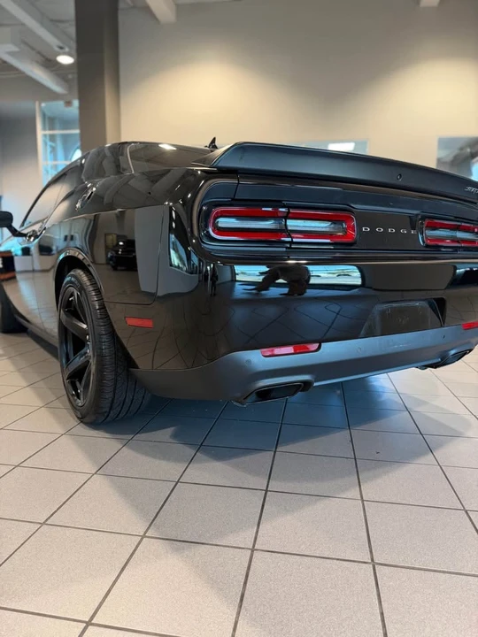 2019 Dodge Challenger SRT Hellcat 3rd Gen - Image 9 of 12