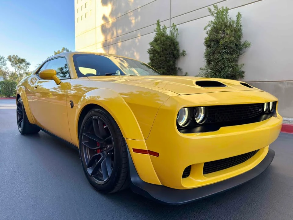 2019 Dodge Challenger SRT Hellcat 3rd Gen - Image 15 of 20