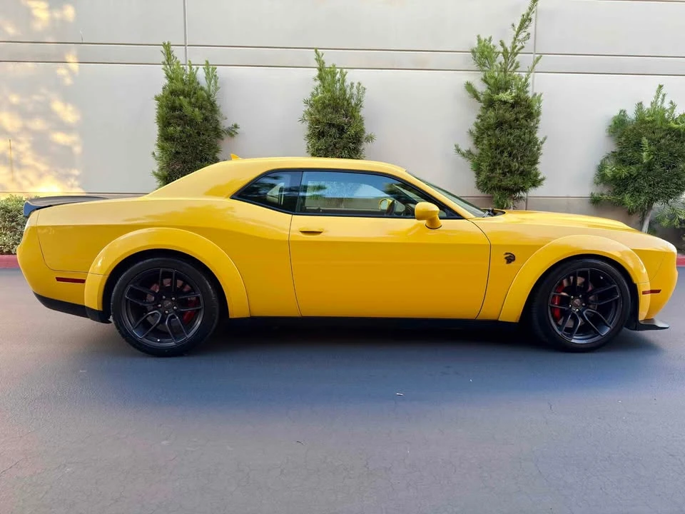 2019 Dodge Challenger SRT Hellcat 3rd Gen - Image 17 of 20