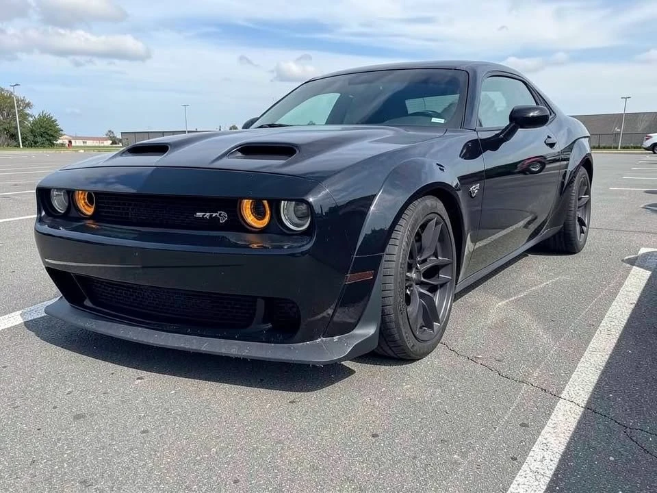 2019 Dodge Challenger SRT Hellcat 3rd Gen - Image 2 of 20