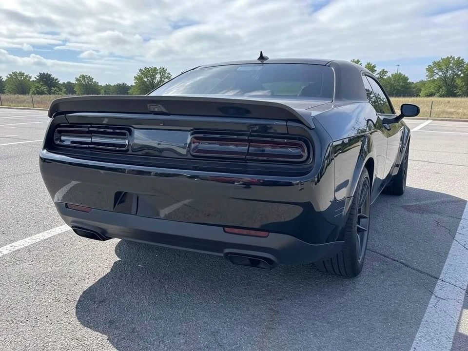 2019 Dodge Challenger SRT Hellcat 3rd Gen - Image 5 of 20