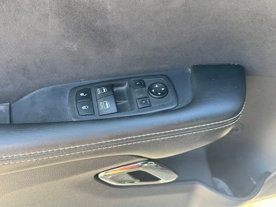 2019 Dodge Challenger SRT Hellcat 3rd Gen - Image 7 of 20