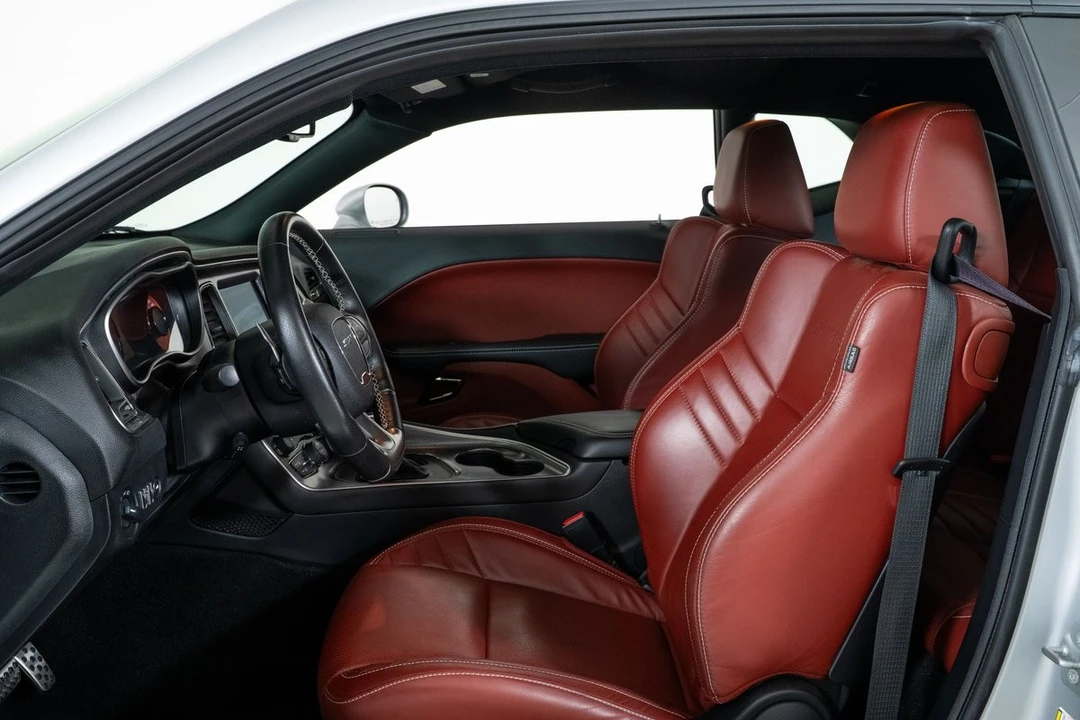 2019 Dodge Challenger SRT Hellcat 3rd Gen - Image 24 of 31