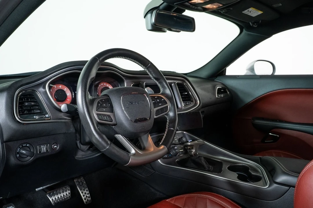 2019 Dodge Challenger SRT Hellcat 3rd Gen - Image 23 of 31