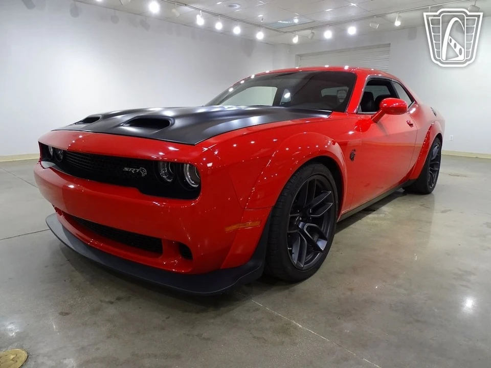 2019 Dodge Challenger SRT Hellcat 3rd Gen - Image 5 of 12