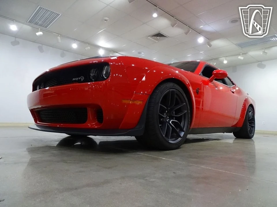 2019 Dodge Challenger SRT Hellcat 3rd Gen - Image 6 of 12