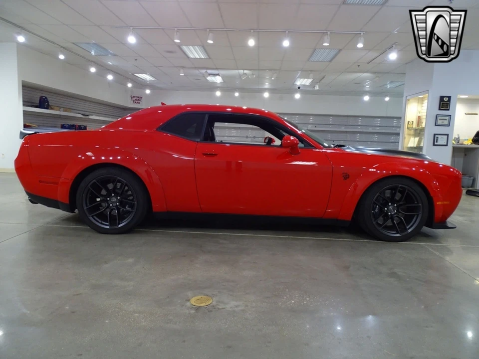 2019 Dodge Challenger SRT Hellcat 3rd Gen - Image 9 of 12