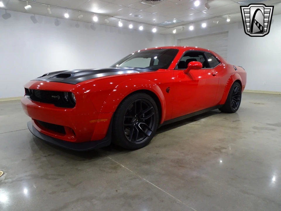 2019 Dodge Challenger SRT Hellcat 3rd Gen - Image 3 of 12