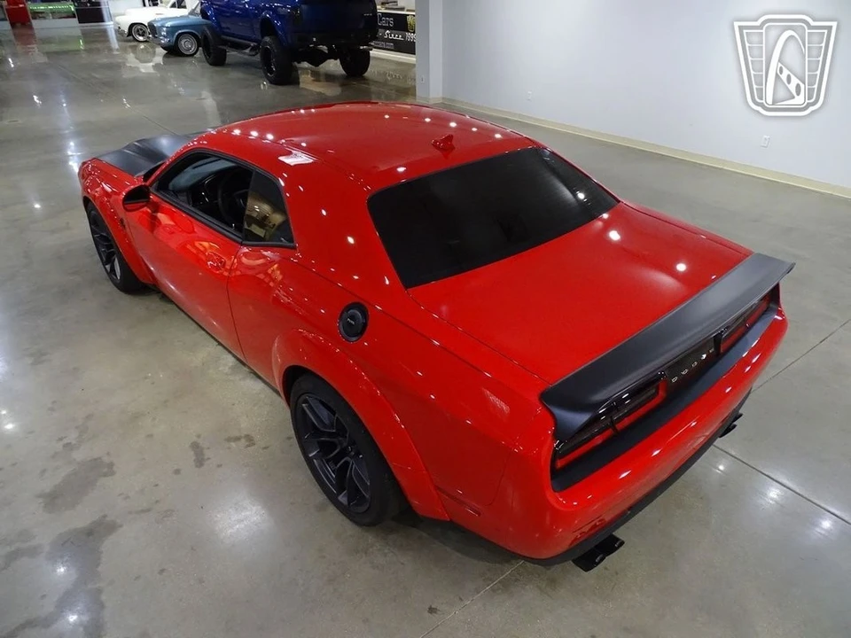 2019 Dodge Challenger SRT Hellcat 3rd Gen - Image 10 of 12