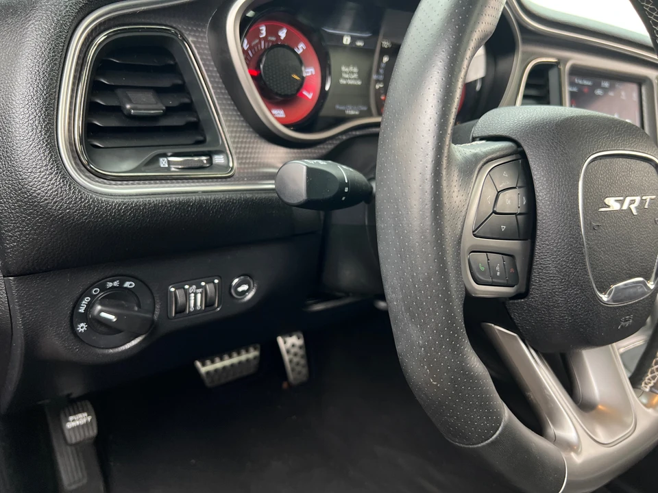 2019 Dodge Challenger SRT Hellcat 3rd Gen - Image 7 of 31