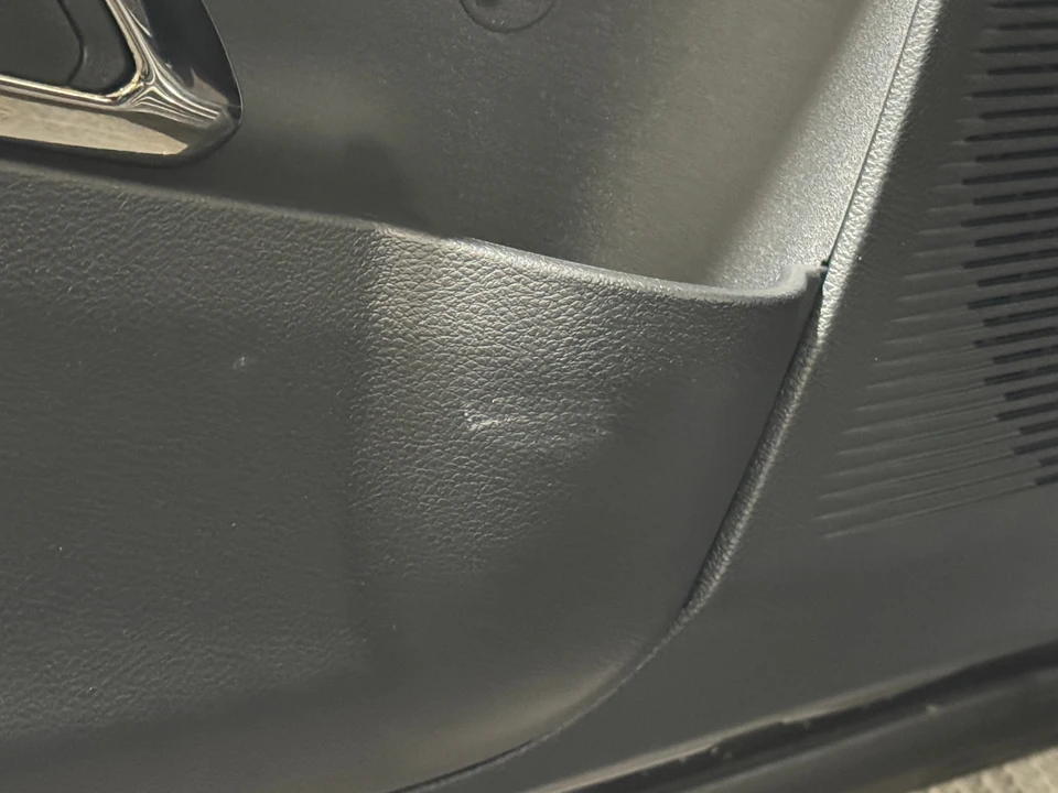 2019 Dodge Challenger SRT Hellcat 3rd Gen - Image 20 of 31
