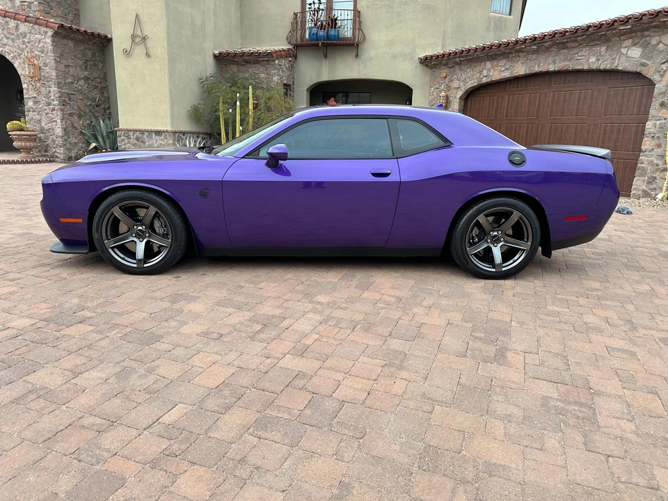 2019 Dodge Challenger SRT Hellcat 3rd Gen - Image 8 of 31