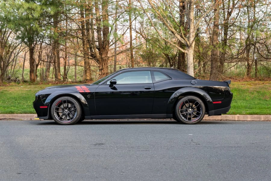 2019 Dodge Challenger SRT Hellcat 3rd Gen - Image 15 of 31