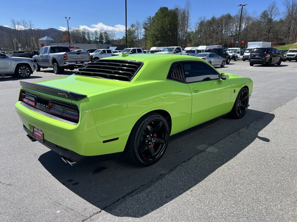2019 Dodge Challenger SRT Hellcat 3rd Gen - Image 3 of 21