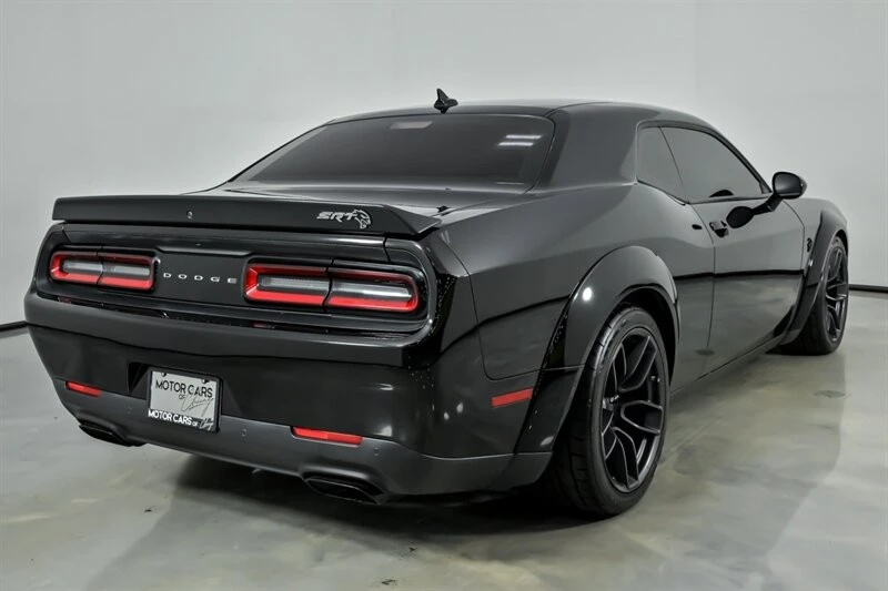 2019 Dodge Challenger SRT Hellcat 3rd Gen - Image 10 of 31