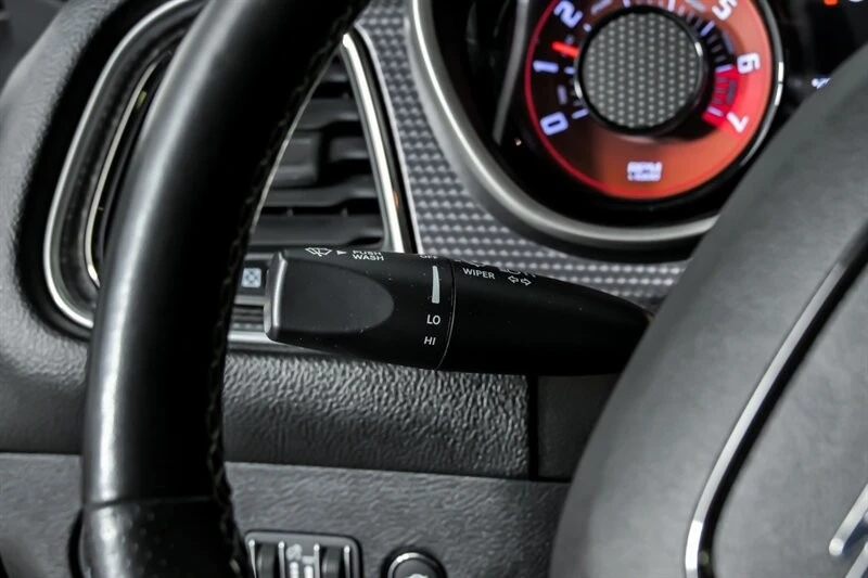2019 Dodge Challenger SRT Hellcat 3rd Gen - Image 25 of 31