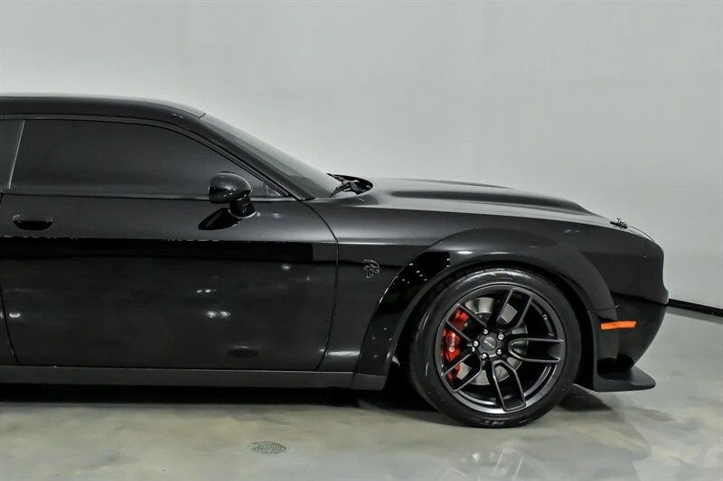 2019 Dodge Challenger SRT Hellcat 3rd Gen - Image 12 of 31