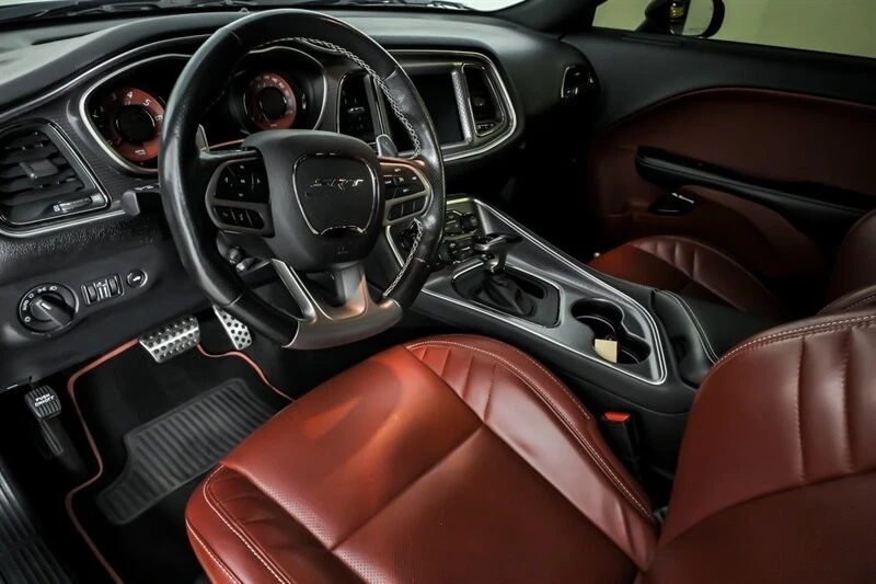 2019 Dodge Challenger SRT Hellcat 3rd Gen - Image 17 of 31