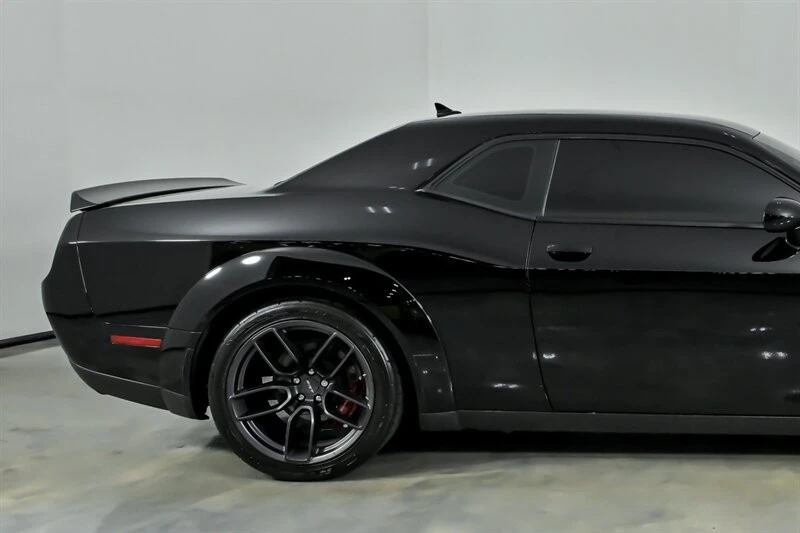 2019 Dodge Challenger SRT Hellcat 3rd Gen - Image 11 of 31