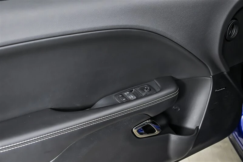 2019 Dodge Challenger SRT Hellcat 3rd Gen - Image 13 of 31