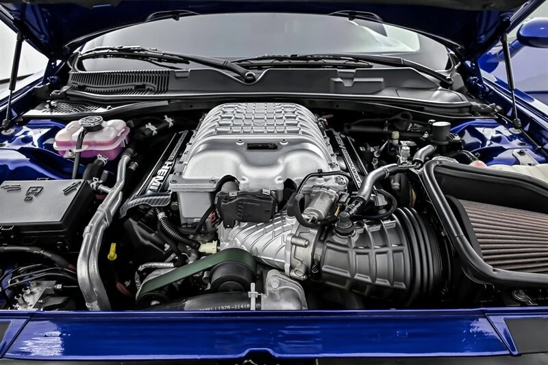 2019 Dodge Challenger SRT Hellcat 3rd Gen - Image 12 of 31