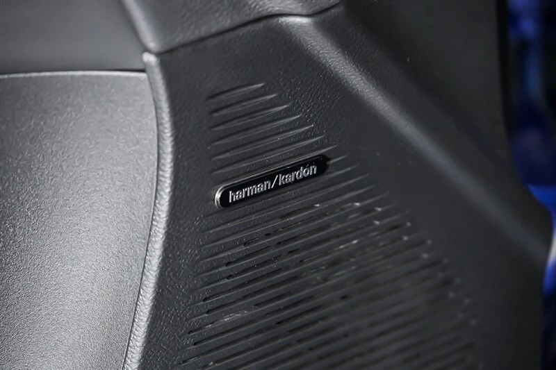 2019 Dodge Challenger SRT Hellcat 3rd Gen - Image 14 of 31