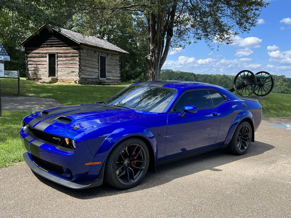 2019 Dodge Challenger SRT Hellcat 3rd Gen - Image 11 of 31