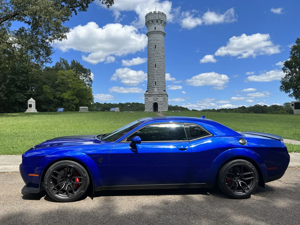 2019 Dodge Challenger SRT Hellcat 3rd Gen - Image 15 of 31