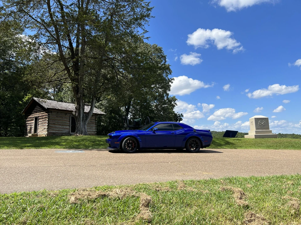 2019 Dodge Challenger SRT Hellcat 3rd Gen - Image 16 of 31
