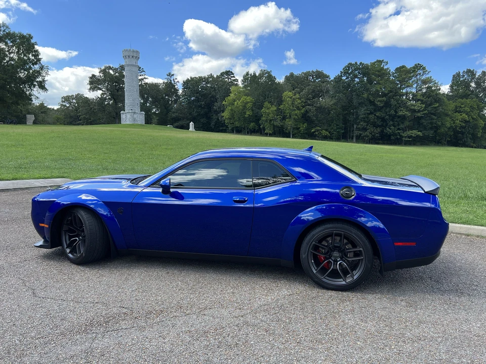 2019 Dodge Challenger SRT Hellcat 3rd Gen - Image 22 of 31
