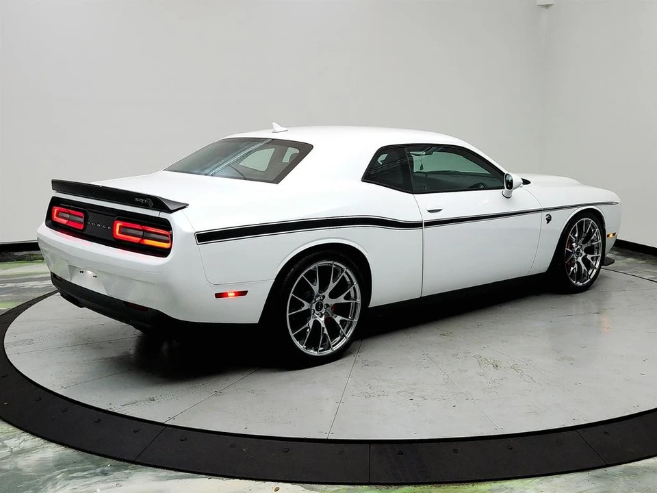 2019 Dodge Challenger SRT Hellcat 3rd Gen - Image 5 of 12