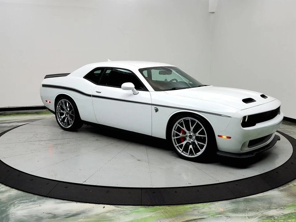 2019 Dodge Challenger SRT Hellcat 3rd Gen - Image 3 of 12