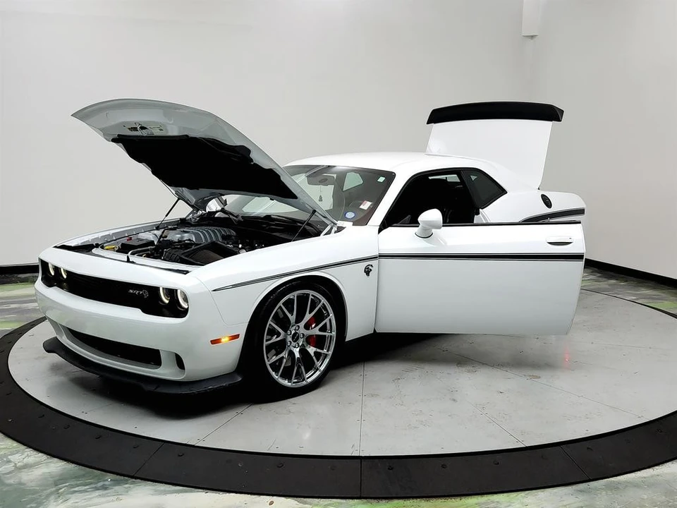 2019 Dodge Challenger SRT Hellcat 3rd Gen - Image 9 of 12