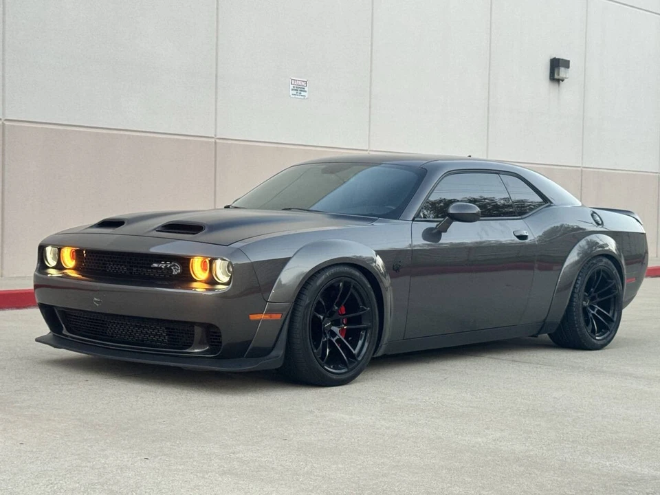 2019 Dodge Challenger SRT Hellcat 3rd Gen - Image 2 of 12