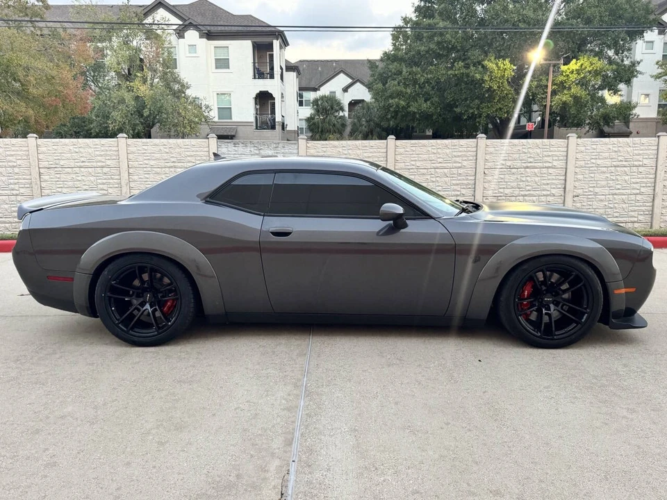 2019 Dodge Challenger SRT Hellcat 3rd Gen - Image 7 of 12
