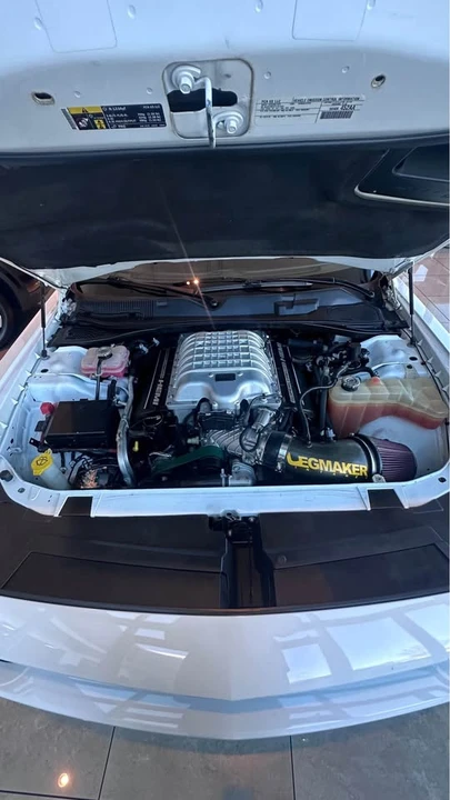 2019 Dodge Challenger SRT Hellcat 3rd Gen - Image 5 of 10