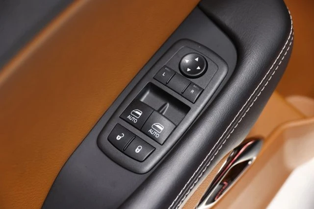 2019 Dodge Challenger SRT Hellcat 3rd Gen - Image 12 of 31