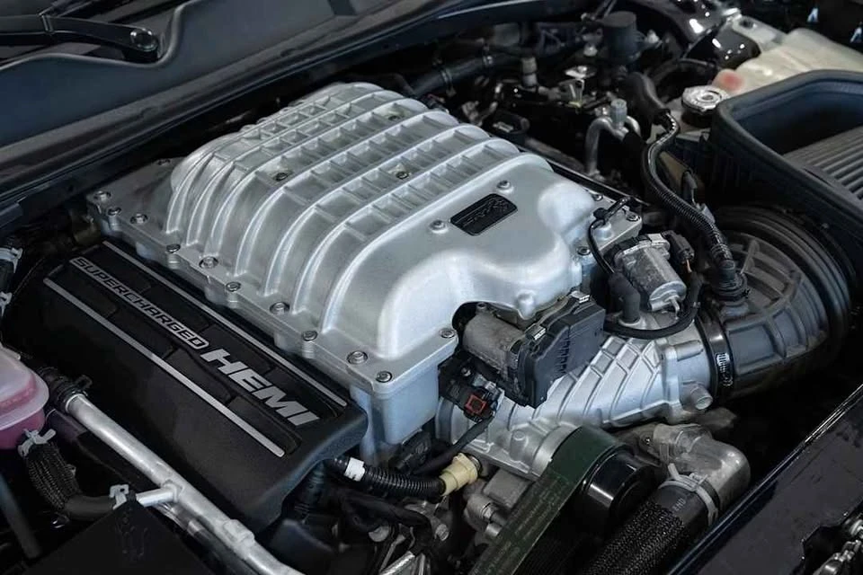 2019 Dodge Challenger SRT Hellcat 3rd Gen - Image 8 of 9