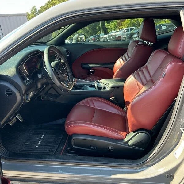 2019 Dodge Challenger SRT Hellcat 3rd Gen - Image 17 of 19