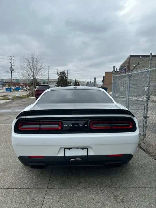 2019 Dodge Challenger SRT Hellcat 3rd Gen - Image 5 of 8