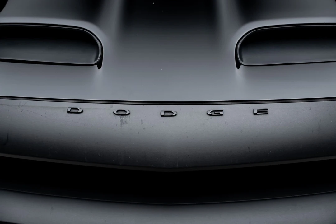 2019 Dodge Challenger SRT Hellcat 3rd Gen - Image 14 of 31