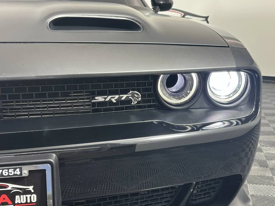 2019 Dodge Challenger SRT Hellcat 3rd Gen - Image 15 of 21