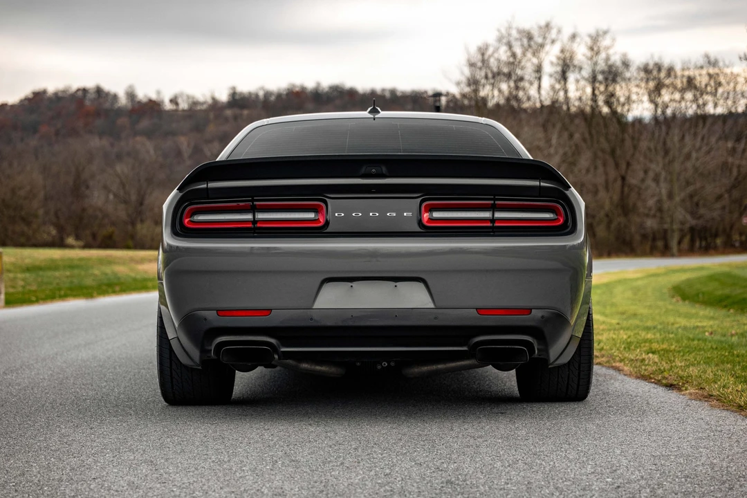 2019 Dodge Challenger SRT Hellcat 3rd Gen - Image 30 of 31
