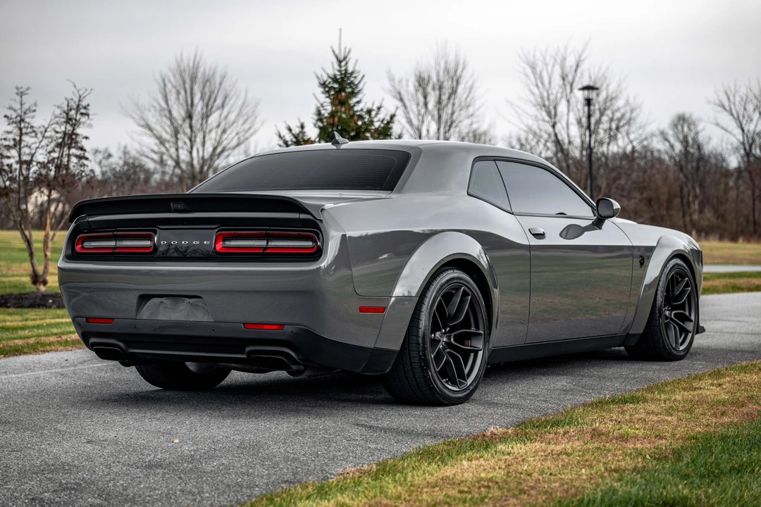 2019 Dodge Challenger SRT Hellcat 3rd Gen - Image 26 of 31
