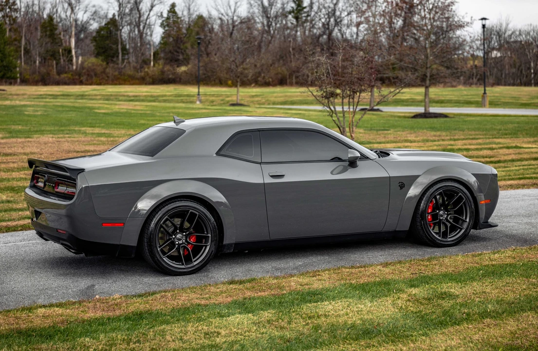 2019 Dodge Challenger SRT Hellcat 3rd Gen - Image 23 of 31