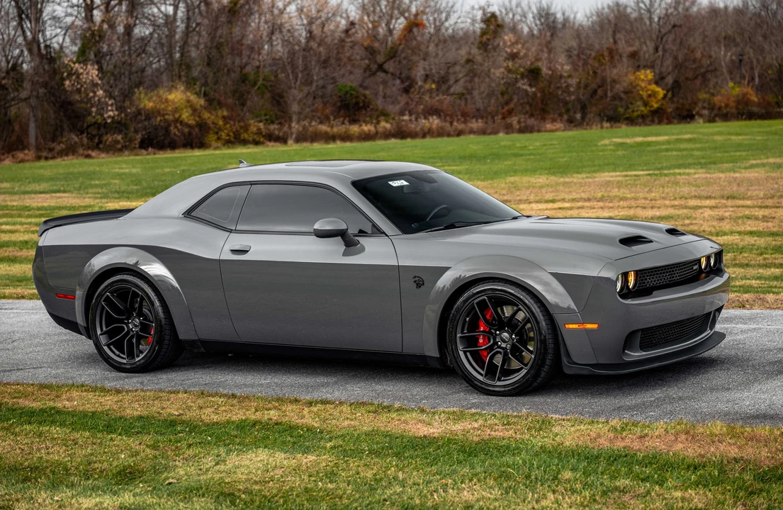 2019 Dodge Challenger SRT Hellcat 3rd Gen - Image 18 of 31