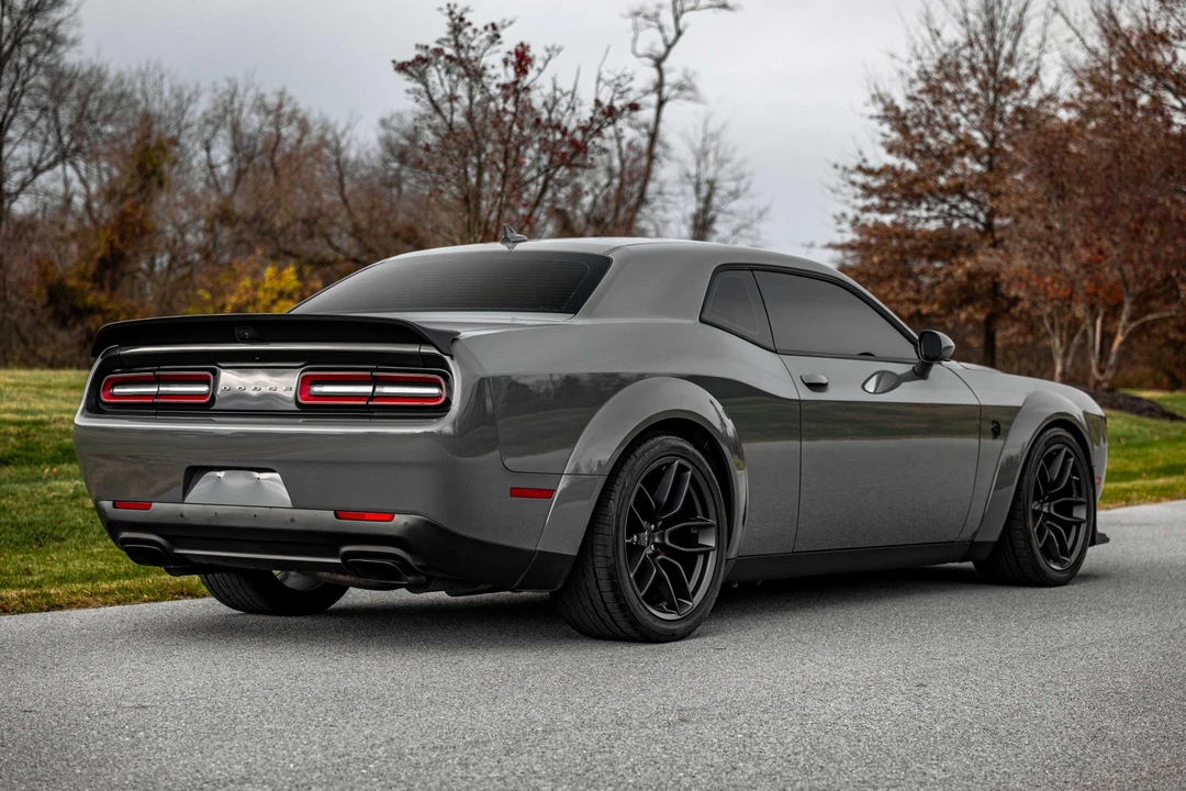 2019 Dodge Challenger SRT Hellcat 3rd Gen - Image 24 of 31