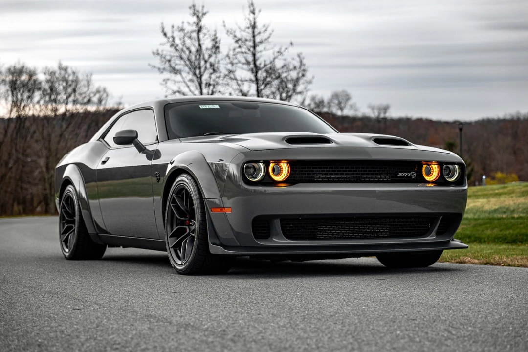 2019 Dodge Challenger SRT Hellcat 3rd Gen - Image 14 of 31